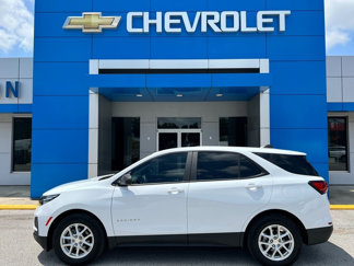 Used 2022 Chevrolet Equinox LS image 1