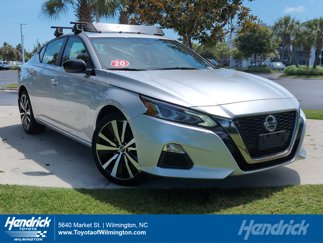 Used 2020 Nissan Altima 2.5 SR image 1