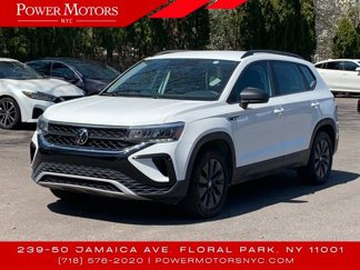 Used 2022 Volkswagen Taos S image 1