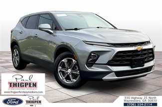 Used 2023 Chevrolet Blazer LT image 1