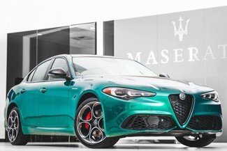 New 2025 Alfa Romeo Giulia AWD w/ Veloce Package AWD image 1