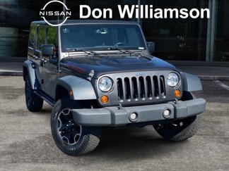 Used 2016 Jeep Wrangler Unlimited Rubicon image 1