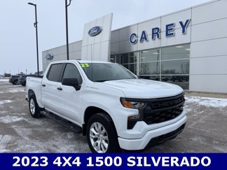Used 2023 Chevrolet Silverado 1500 Custom image 1