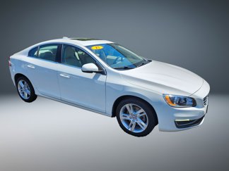 Used 2015 Volvo S60 T5 Premier image 1