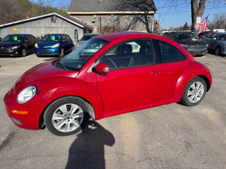 Used 2008 Volkswagen Beetle S image 1