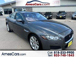 Used 2017 Jaguar XF Premium image 1
