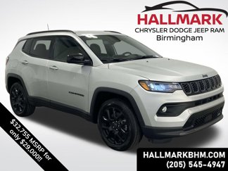 New 2025 Jeep Compass Latitude image 1