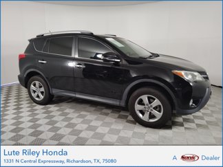 Used 2015 Toyota RAV4 XLE image 1