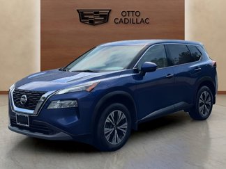 Used 2021 Nissan Rogue SV image 1