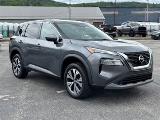Used 2021 Nissan Rogue SV image 1