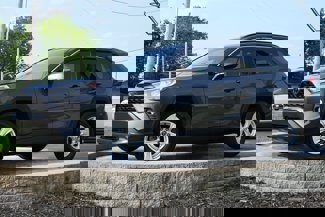 Used 2021 Toyota RAV4 XLE image 1