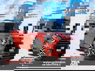 Used 2019 MINI Cooper S image 1