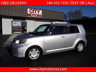 Used 2012 Scion xB image 1