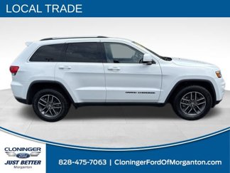 Used 2018 Jeep Grand Cherokee Laredo image 1