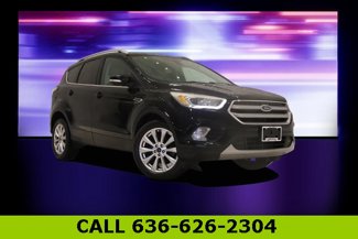 Used 2017 Ford Escape Titanium image 1