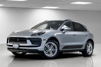 Used 2025 Porsche Macan image 1