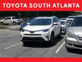 Used 2018 Toyota RAV4 XLE image 1
