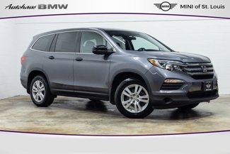 Used 2016 Honda Pilot LX image 1