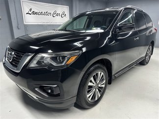 Used 2017 Nissan Pathfinder S image 1