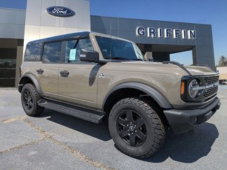 New 2025 Ford Bronco Outer Banks image 1