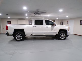 Used 2018 Chevrolet Silverado 2500 High Country w/ Duramax Plus Package image 1