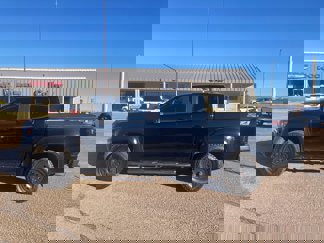 Used 2022 Chevrolet Colorado Z71 image 1