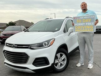 Used 2018 Chevrolet Trax LT w/ LT Convenience Package image 1