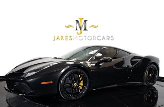 Used 2018 Ferrari 488 GTB image 1