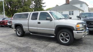 Used 2005 GMC Sierra 1500 SLE w/ Sierra Limited Edition image 1