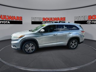 Used 2016 Toyota Highlander XLE image 1
