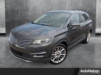 Used 2017 Lincoln MKC Reserve image 1