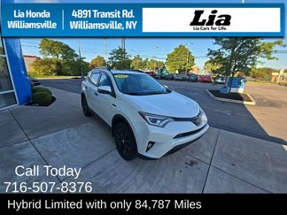 Used 2018 Toyota RAV4 Limited image 1