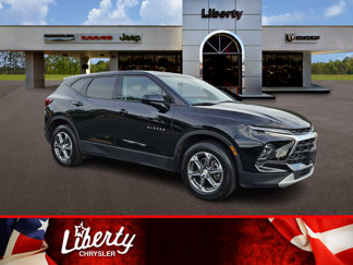 Used 2023 Chevrolet Blazer LT image 1