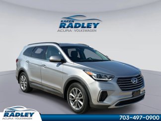 Used 2017 Hyundai Santa Fe SE image 1