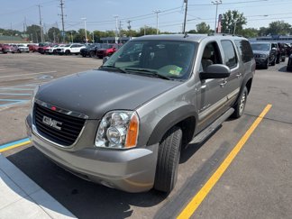 Used 2007 GMC Yukon XL SLE image 1