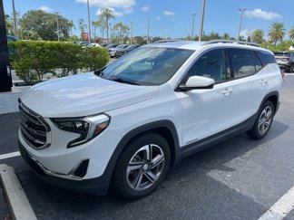Used 2020 GMC Terrain SLT image 1