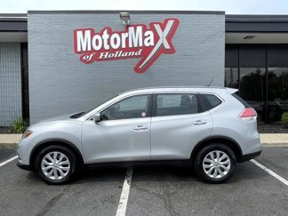 Used 2015 Nissan Rogue S image 1