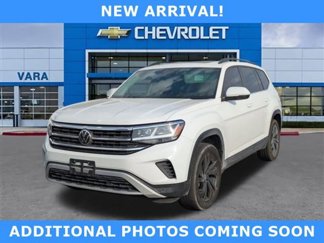 Used 2022 Volkswagen Atlas SE w/ Panoramic Sunroof Package image 1