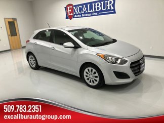 Used 2017 Hyundai Elantra GT image 1