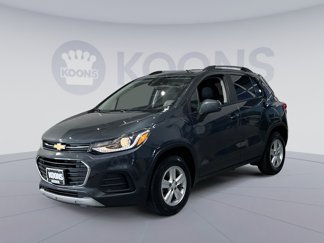 Used 2022 Chevrolet Trax LT w/ LT Convenience Package image 1