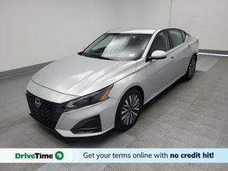 Used 2023 Nissan Altima 2.5 SV image 1