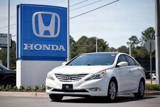 Used 2013 Hyundai Sonata Limited w/ Premium Pkg image 1