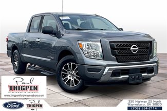 Used 2021 Nissan Titan SV w/ SV Convenience Package image 1