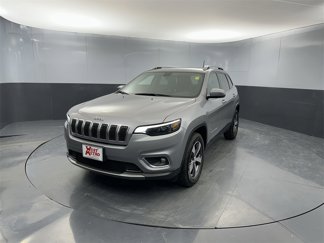 Used 2019 Jeep Cherokee Limited image 1