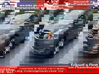 Used 2014 Nissan Altima 2.5 S w/ Display Audio Package image 1