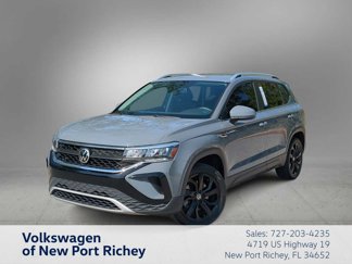 Certified 2022 Volkswagen Taos SE image 1