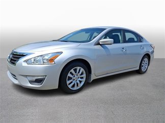 Used 2014 Nissan Altima 2.5 S image 1