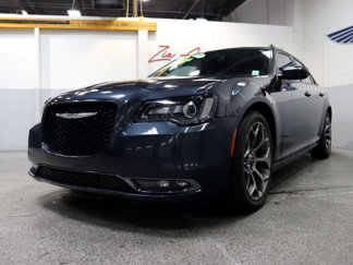 Used 2018 Chrysler 300 S image 1