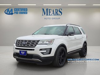 Used 2017 Ford Explorer XLT w/ Equipment Group 202A image 1