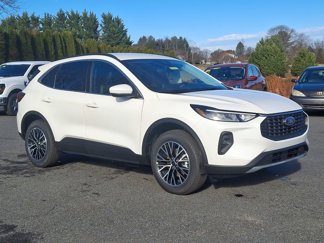 New 2025 Ford Escape SE image 1